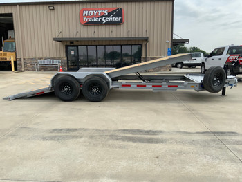 DIAMOND C EQUIPMENT TILT TRAILER
