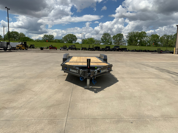 2025 DIAMOND C HDT 207