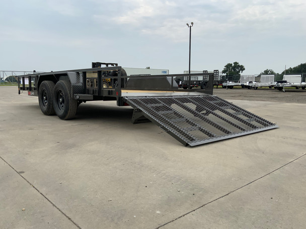 18' UTILITY TRAILER 18' UTILITY TRAILER