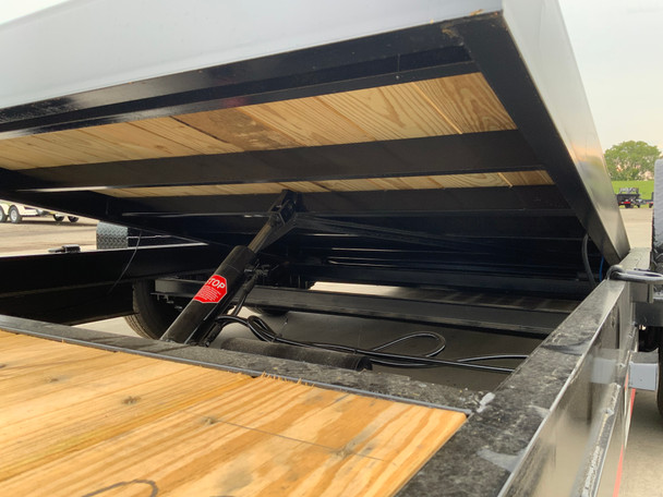 20' TILT TRAILER 20' TILT TRAILER