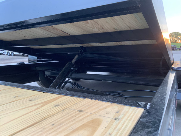 22' TILT TRAILER 22' TILT TRAILER