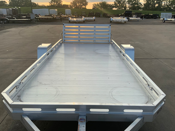 2026 ALUMA 7814 BIFOLD TAILGATE 2026 ALUMA 7814 BIFOLD TAILGATE