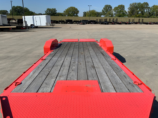 2024 DIAMOND C LPX 207 22 X 82 2024 DIAMOND C LPX 207 22 X 82