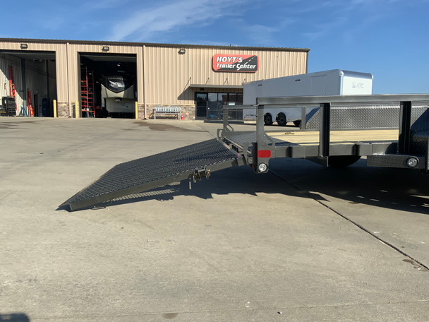 2026 MAXX-D U3X 83 X 16 METALLIC GRAY 2026 MAXX-D U3X 83 X 16 METALLIC GRAY