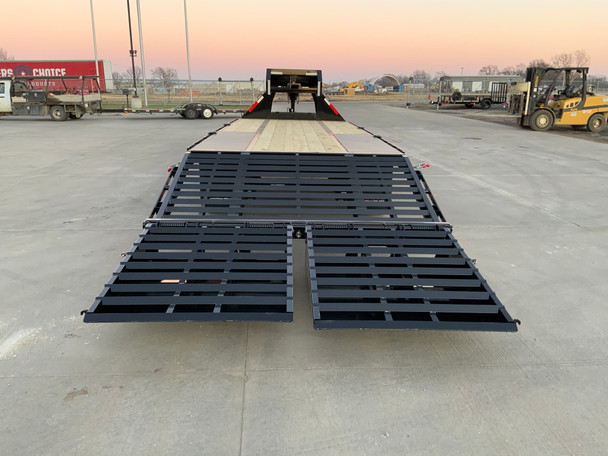 2026 MAXX-D LDX 25' X 102" Low-Pro Tandem Dual FB 2026 MAXX-D LDX 25' X 102" Low-Pro Tandem Dual FB