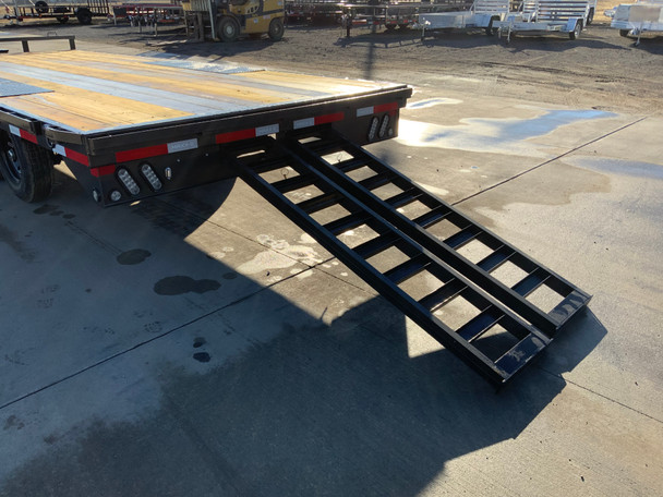 2026 MAXX-D DOB 102 X 20  DECKOVER EQ TRAILER
