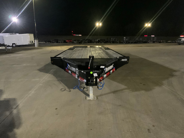 2026 DIAMOND C DEC 210 24 X 102 2026 DIAMOND C DEC 210 24 X 102