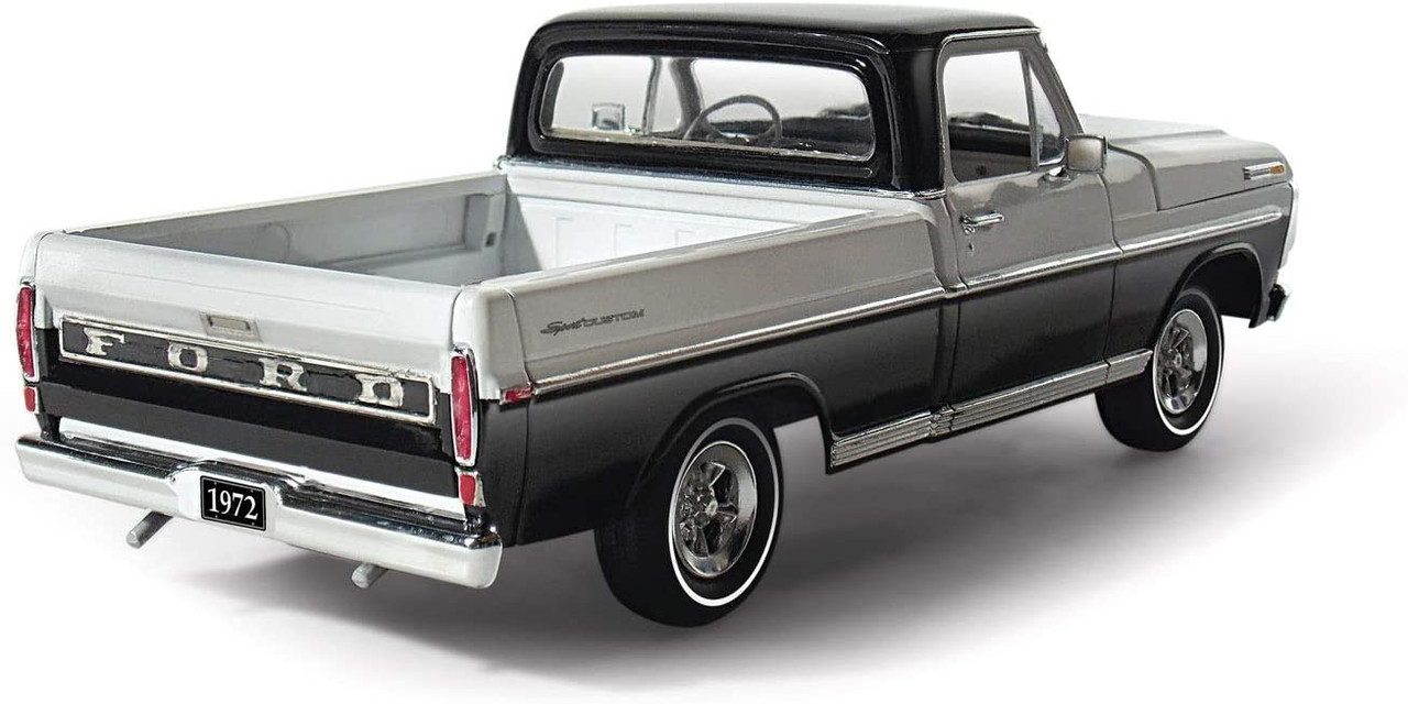 Moebius Models 1220 1/25 1972 Ford Sport Custom Pickup Truck Kit