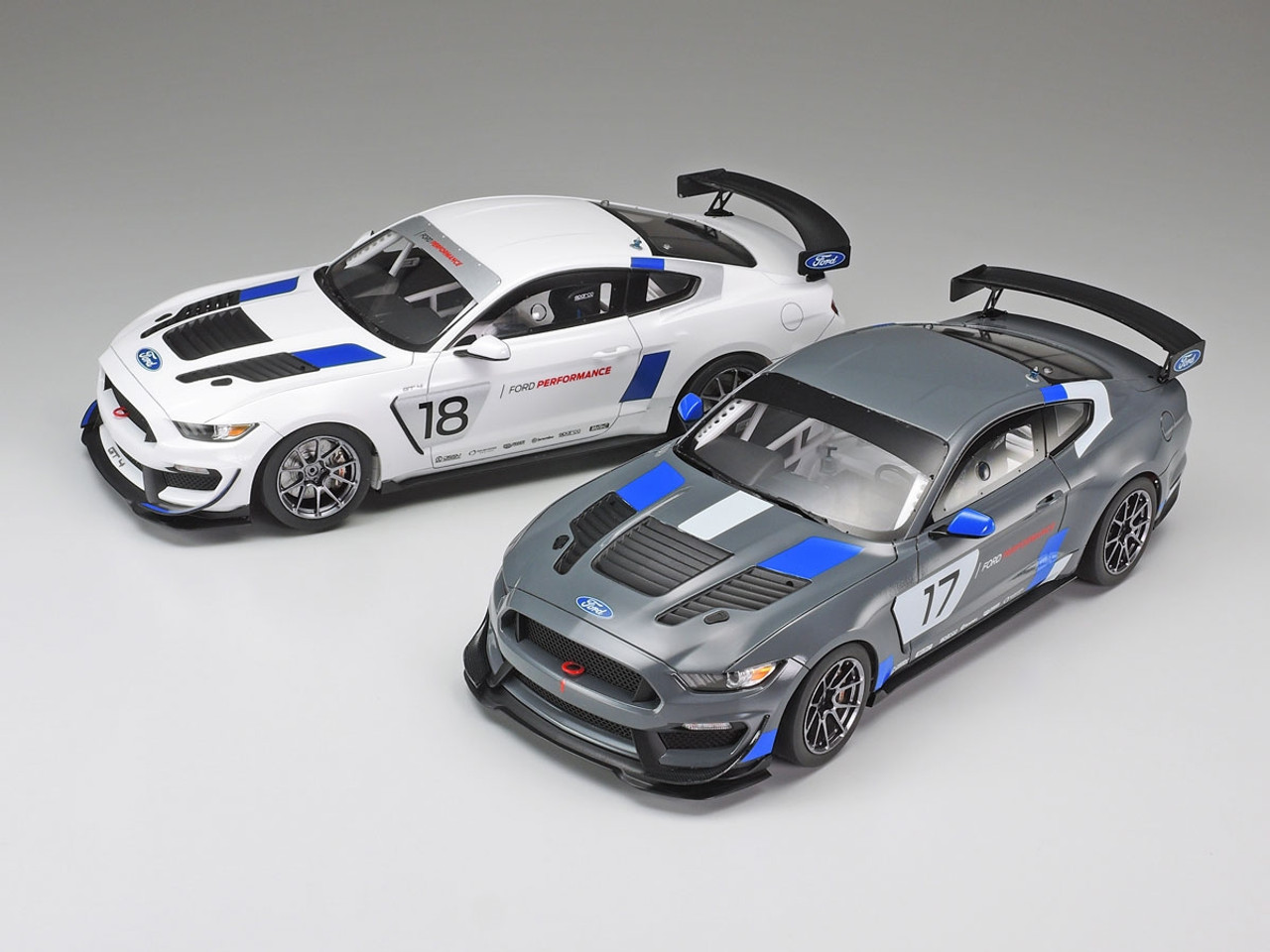 Tamiya 24354 1/24 Ford Mustang GT4 Plastic Model Kit