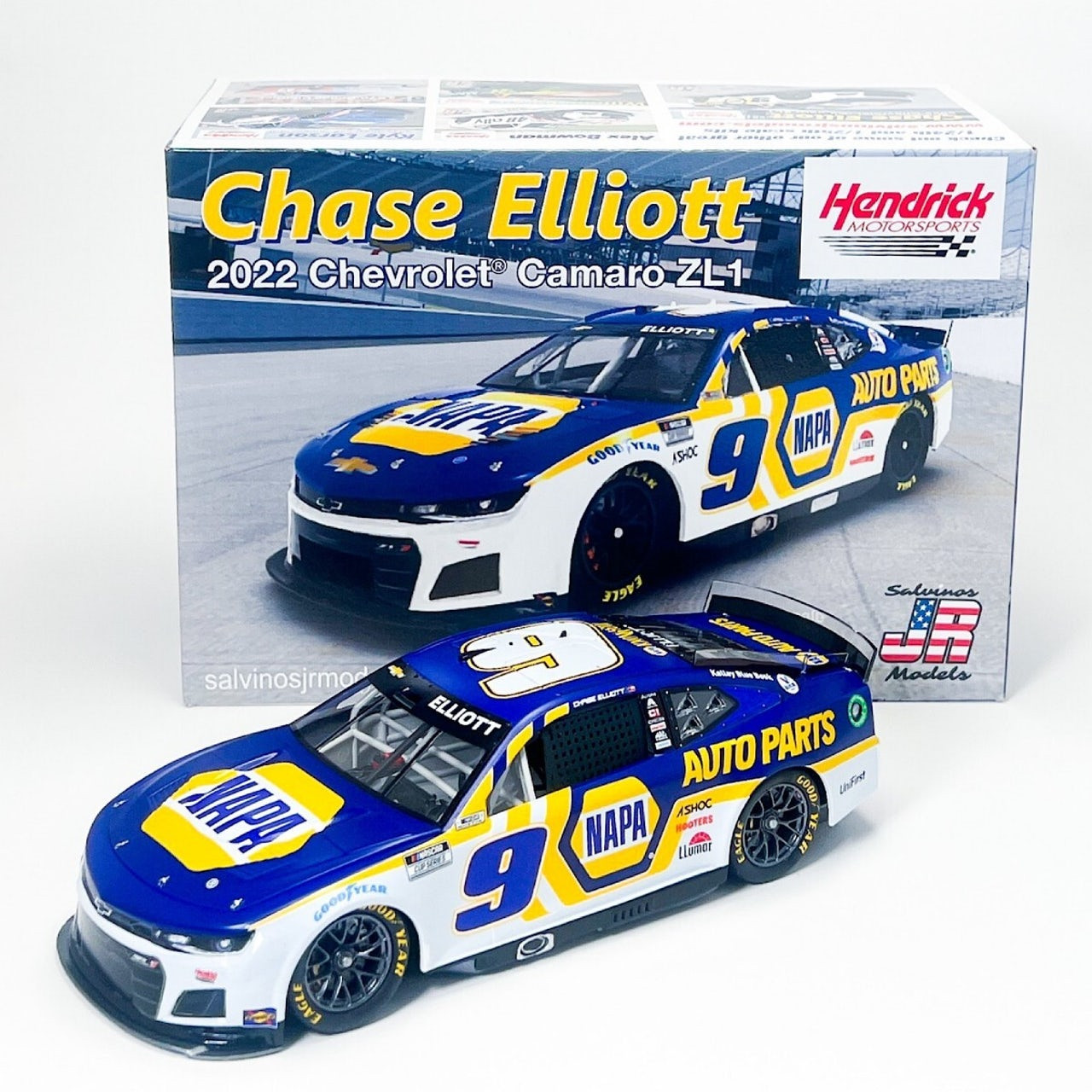 Salvinos JR Hendrick Motorsports 2022 NEXT GEN Chevrolet ® Camaro Chase Elliott #9 Model Kit