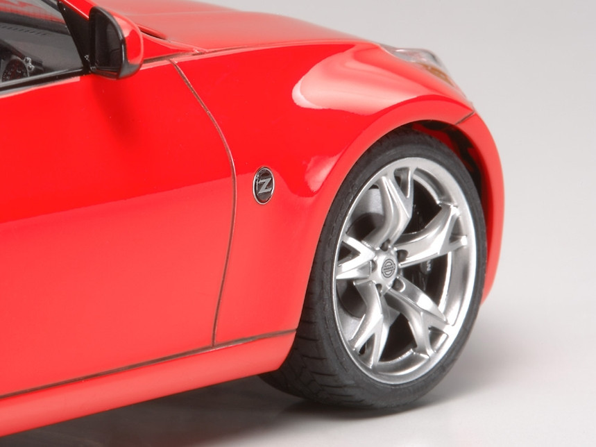 Tamiya 24315 1/24 Nissan 370 Z Plastic Model Sports Car Kit
