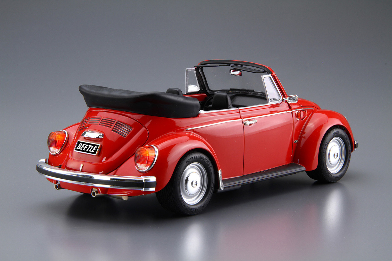 Aoshima 61541 1/24 1975 VW Beetle Model 1303S Convertible Model Kit