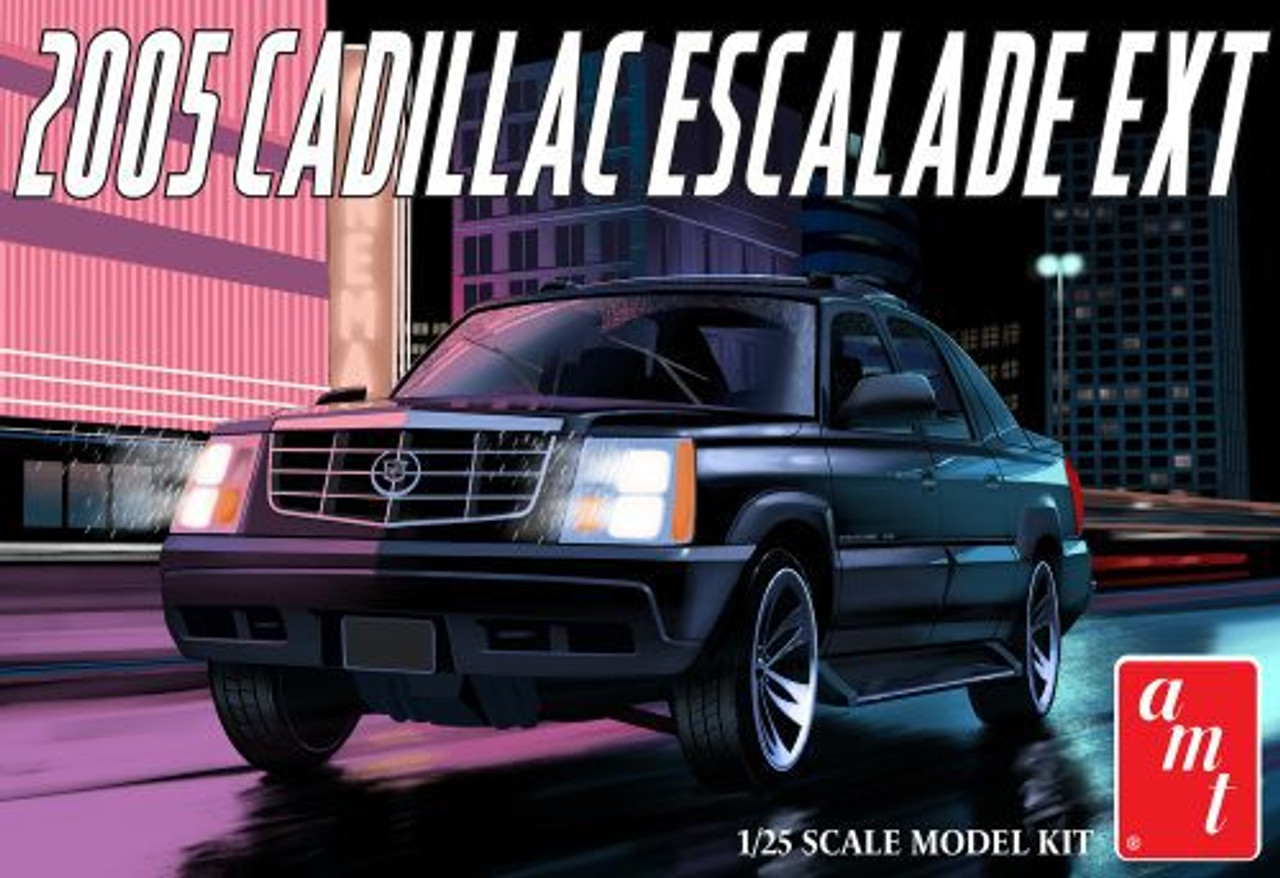 AMT 1317 2005 Cadillac Escalade EXT 1:25 Model Kit