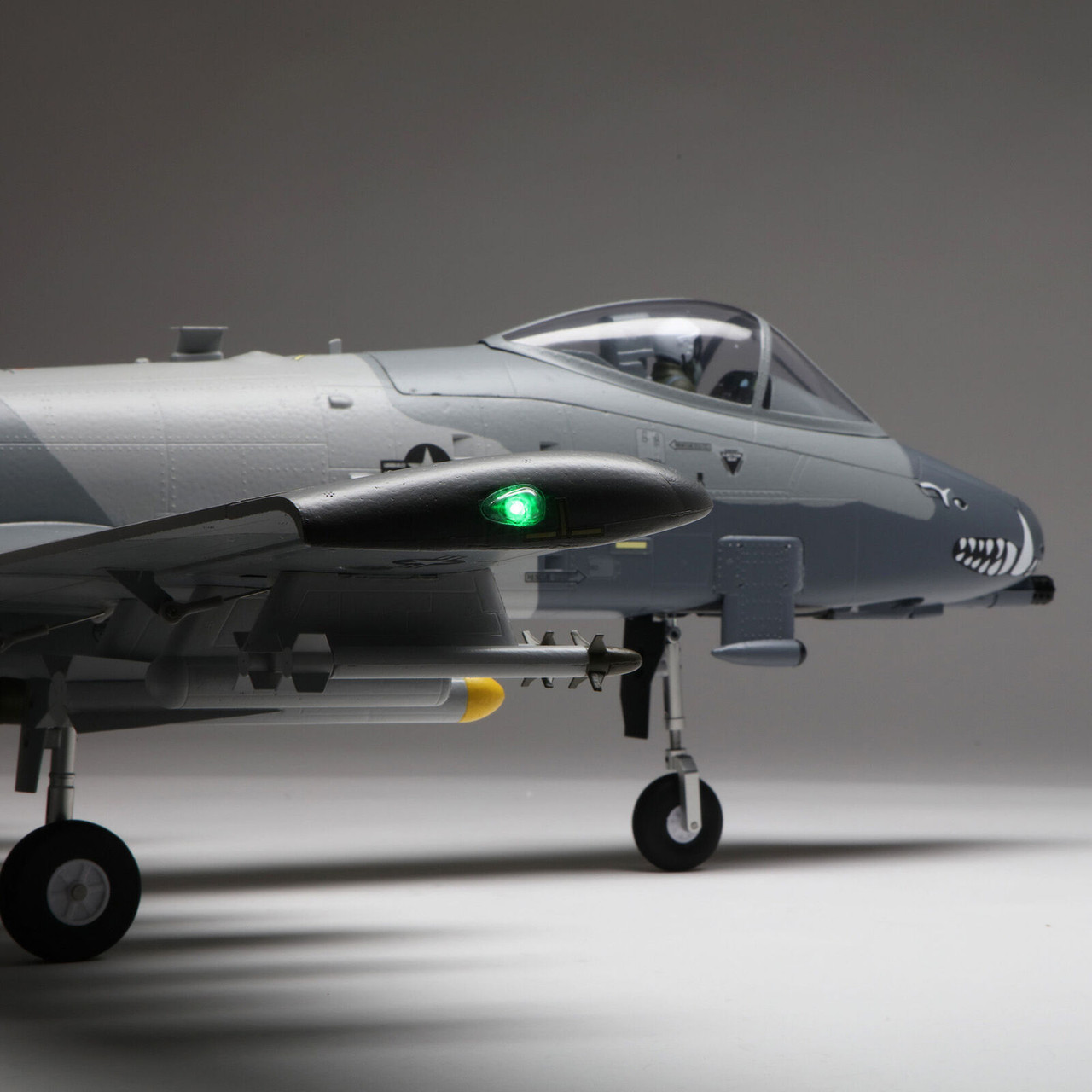Eflite A-10 Thunderbolt II Twin 64mm EDF BNF Basic with AS3X and SAFE Select