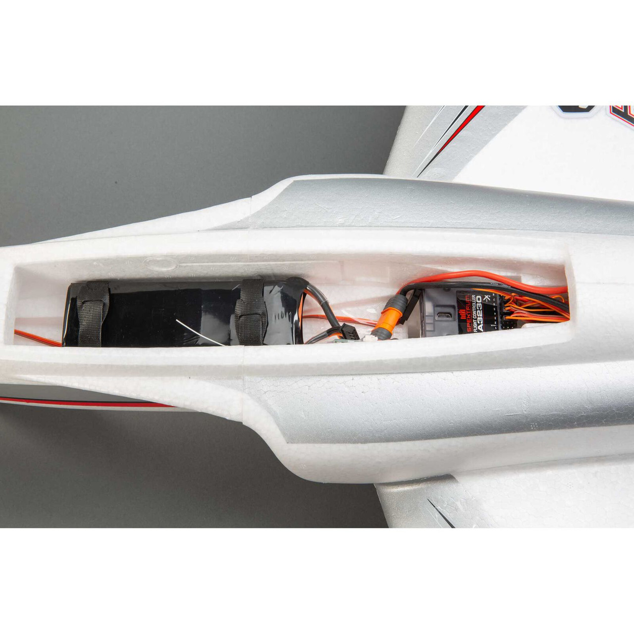 E-flite Habu STS 70mm EDF RTF Electric Ducted Fan Jet (1029mm) w/SAFE Technology (EFL015001)