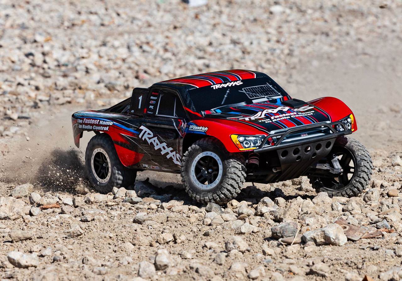 Traxxas Slash 2WD BL-2s: 1/10 Scale Short Course Truck, Red