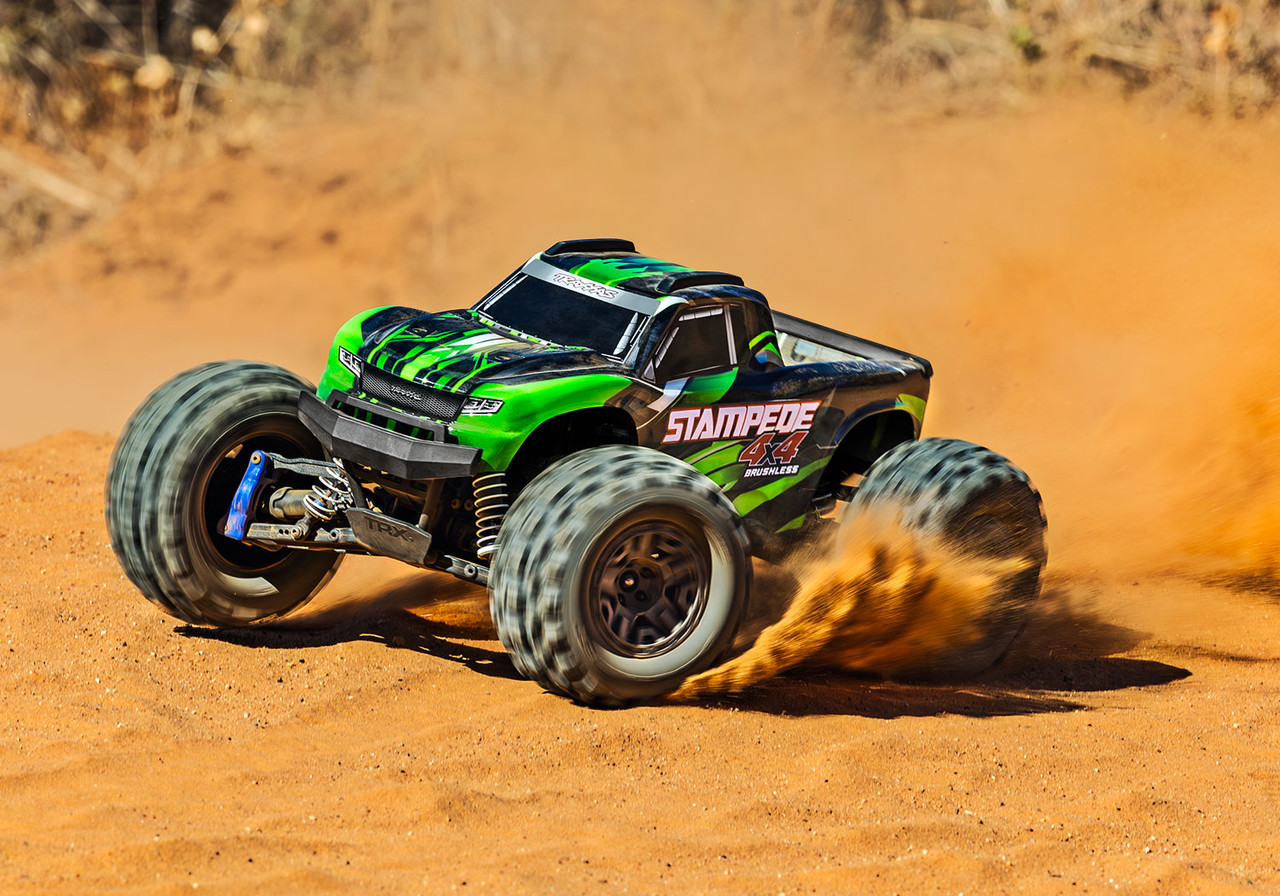 Traxxas Stampede 4X4 BL-2s: 1/10 Scale 4WD Monster Truck, Green