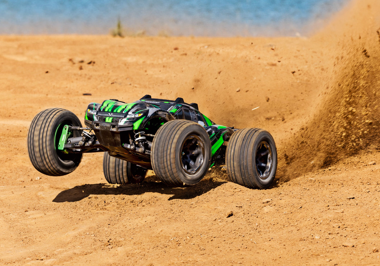Traxxas Rustler 4x4 Ultimate 1/10 RTR Brushless Stadium Truck