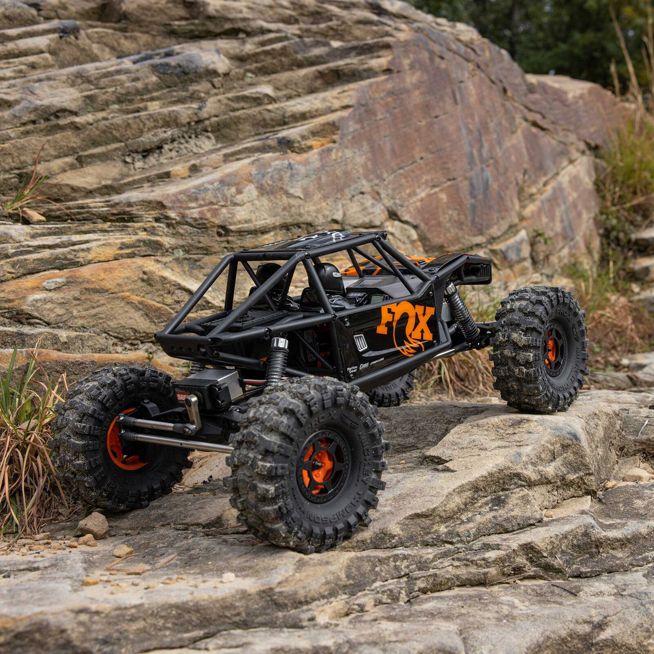 Axial UTB10 Capra 1.9 4WS 4X4 Unlimited Trail Buggy Brushed RTR, Orange