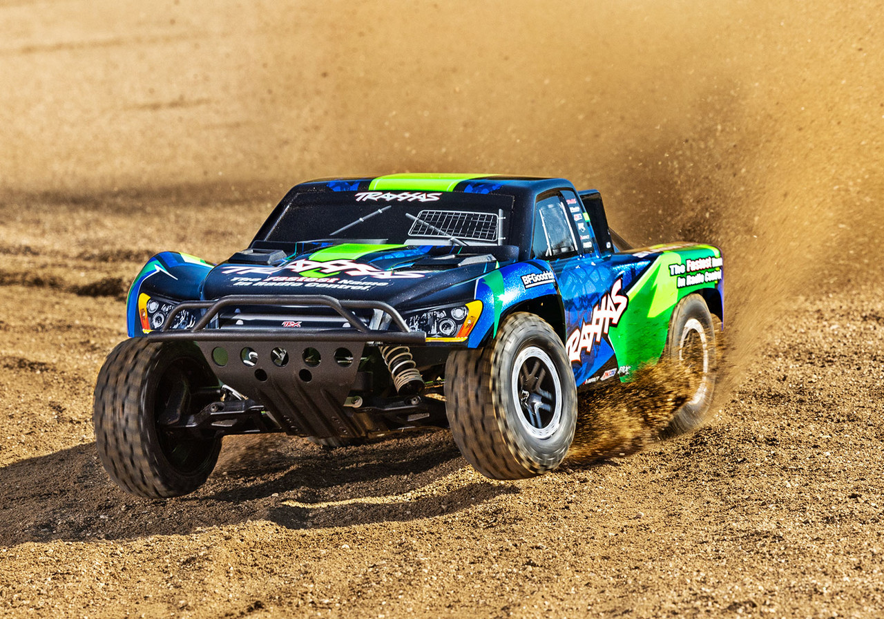 Traxxas Slash 58376-74-GRN VXL 1/10 scale 2WD short course truck Extreme Heavy Duty, Green