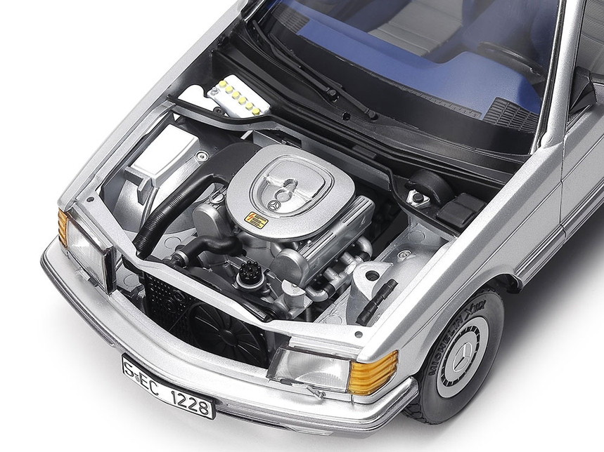 Tamiya 24029 1/24 Mercedes-Benz 500 SEC Plastic Model Kit - Small