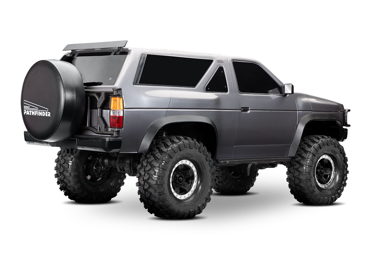 Traxxas TRX-4 Nissan Pathfinder Silver