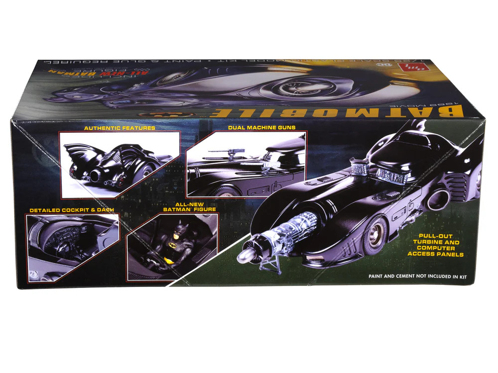  AMT 1504 1989 Batmobile w/Seated Batman Figure