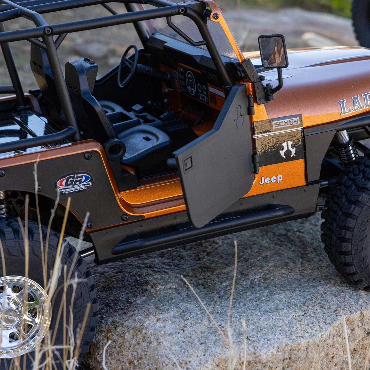 Axial 1/10 SCX10 III Jeep CJ-7 Copper