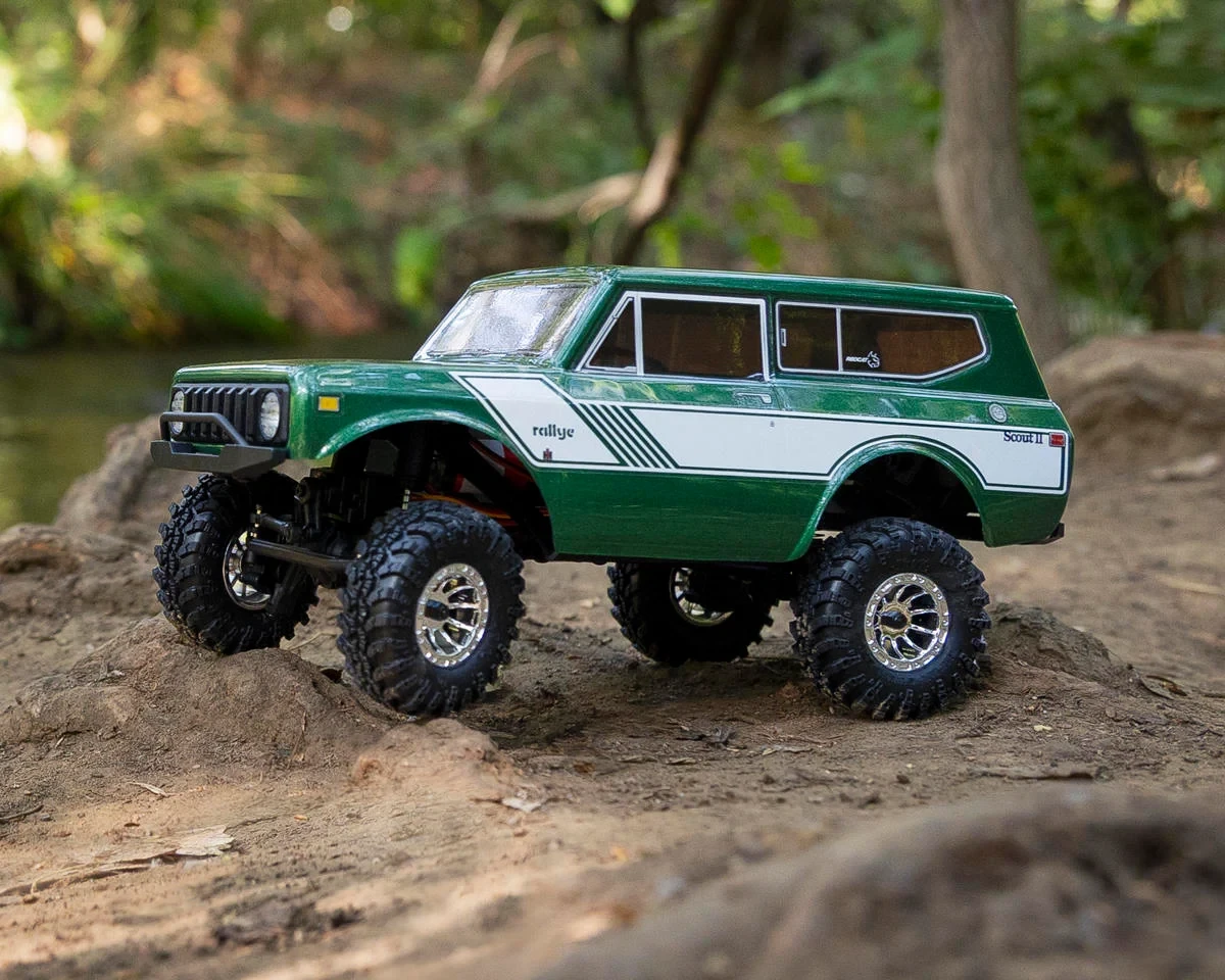 Redcat Ascent-18 International Scout II 1/18 4WD RTR Rock Crawler (Green) w/2.4GHz Radio, Battery & Charger