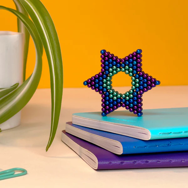 Speks 432 Fidget Magnets - Gradient Unwind Purple