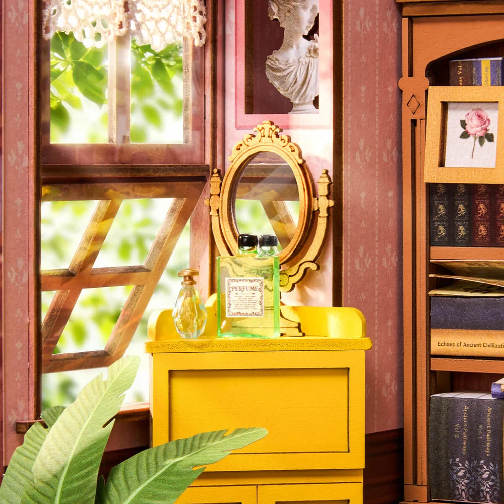  Rolife Quiet Corner Study DIY Book Nook TGE03