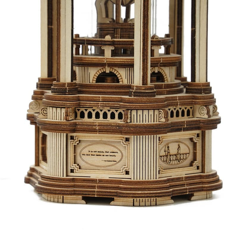  ROKR Mechanical Music Box; Victorian Lantern AMK61