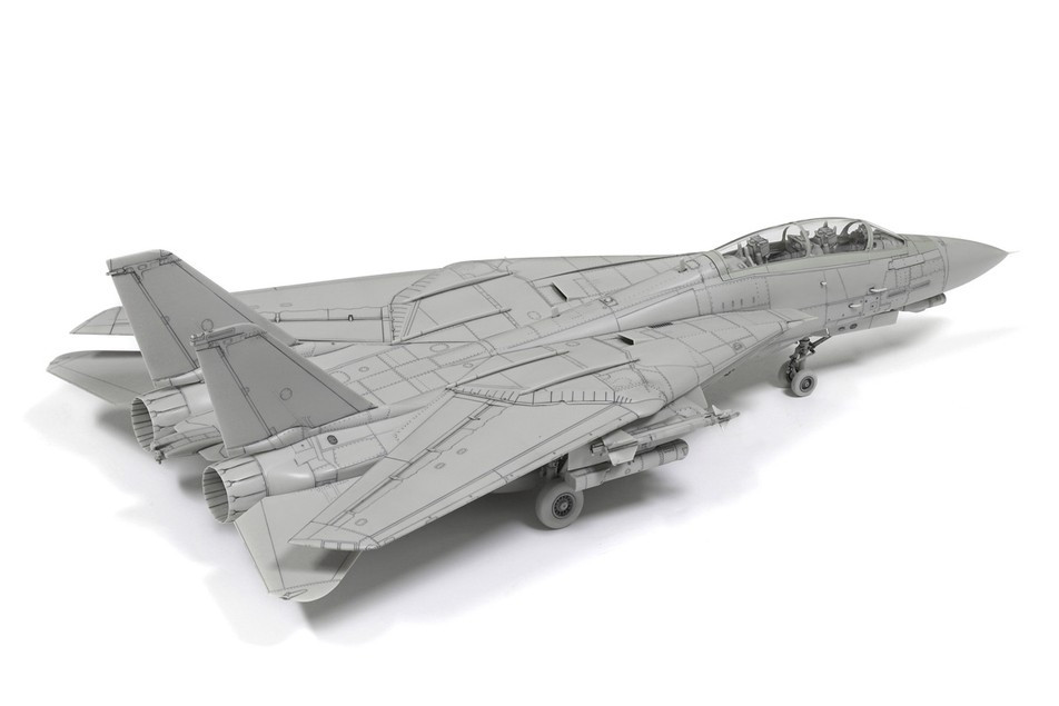 Tamiya 60795 1/72 Grumman® F-14D Tomcat™ War Bird Plastic Model Kit