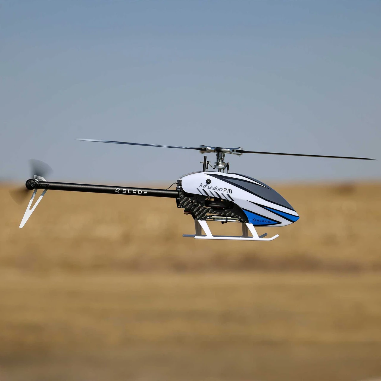 Blade 1550 InFusion 210 BNF Basic with AS3X and SAFE