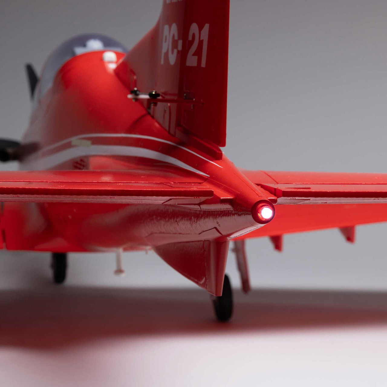 Eflite 14950 Pilatus PC-21 1.3m BNF Basic with AS3X+ and SAFE Select