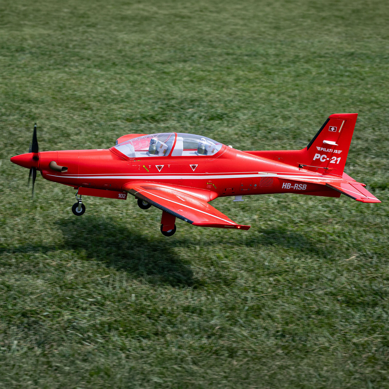 Eflite 14950 Pilatus PC-21 1.3m BNF Basic with AS3X+ and SAFE Select
