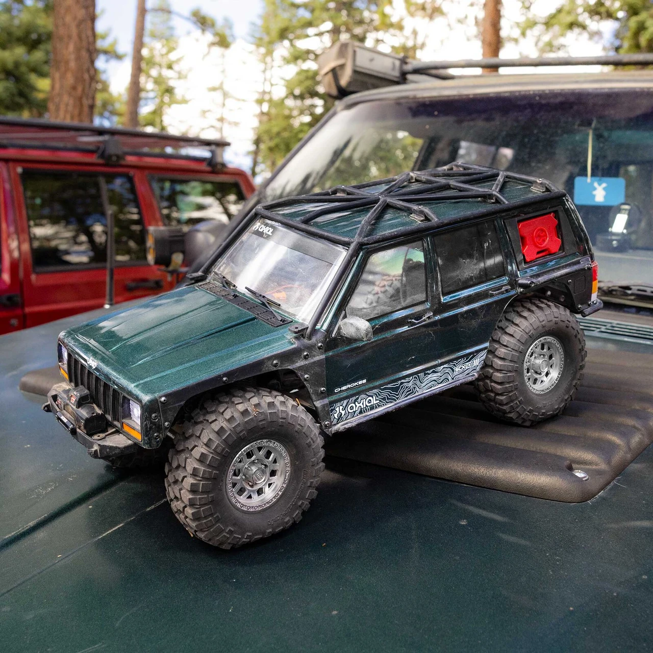 Axial SCX10 III Jeep Cherokee XJ Green