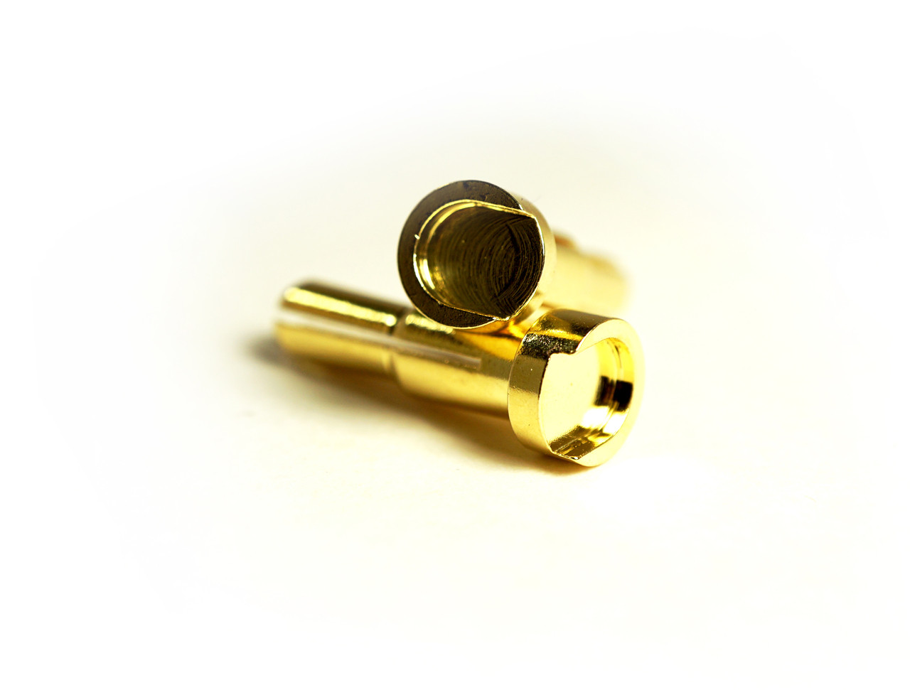 Punisher Series PUN4010 Low Profile 4mm/5mm Step Bullet Connector