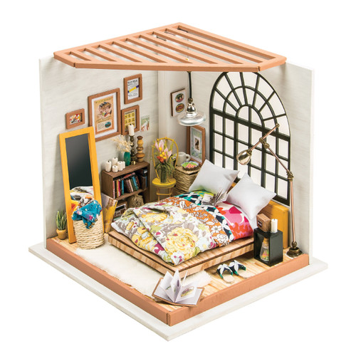 Rolife Alice's Dreamy Bedroom DG107 DIY Dollhouse Kit 1:18