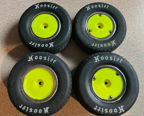  Racin Dots Losi GEN3 22S Sprint Car Wheel Covers, Neon Yellow
