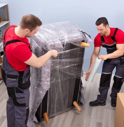 Stretch Wrap Supplies for Moving Companies
