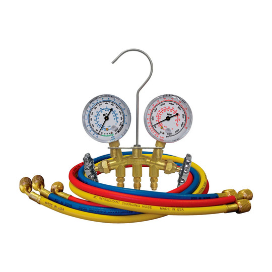 Two-way brass manifold gauge set with standard hoses and fittings