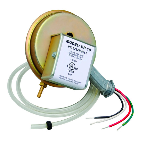 Pressure sensing switch for dryer booster fan operation