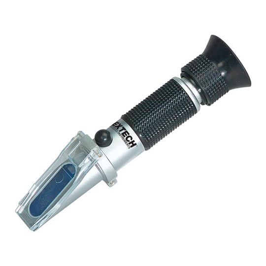 Portable battery coolant and glycol refractometer with automatic temperature compensation and case