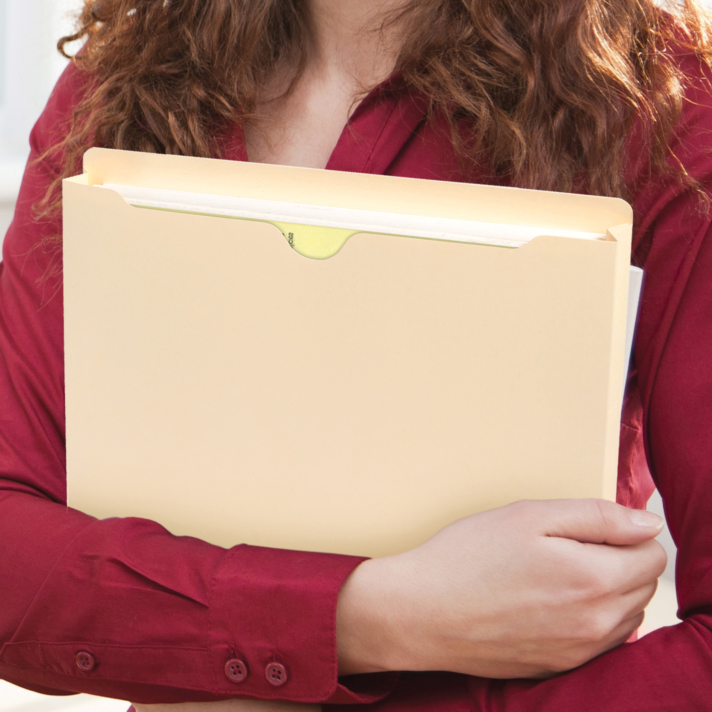 Smead 75560  File Jacket, Reinforced Straight-Cut Tab, 2" Accordion Expansion, Letter Size, Manila, 50 per Box (75560) - 4 Boxes - Total of 200