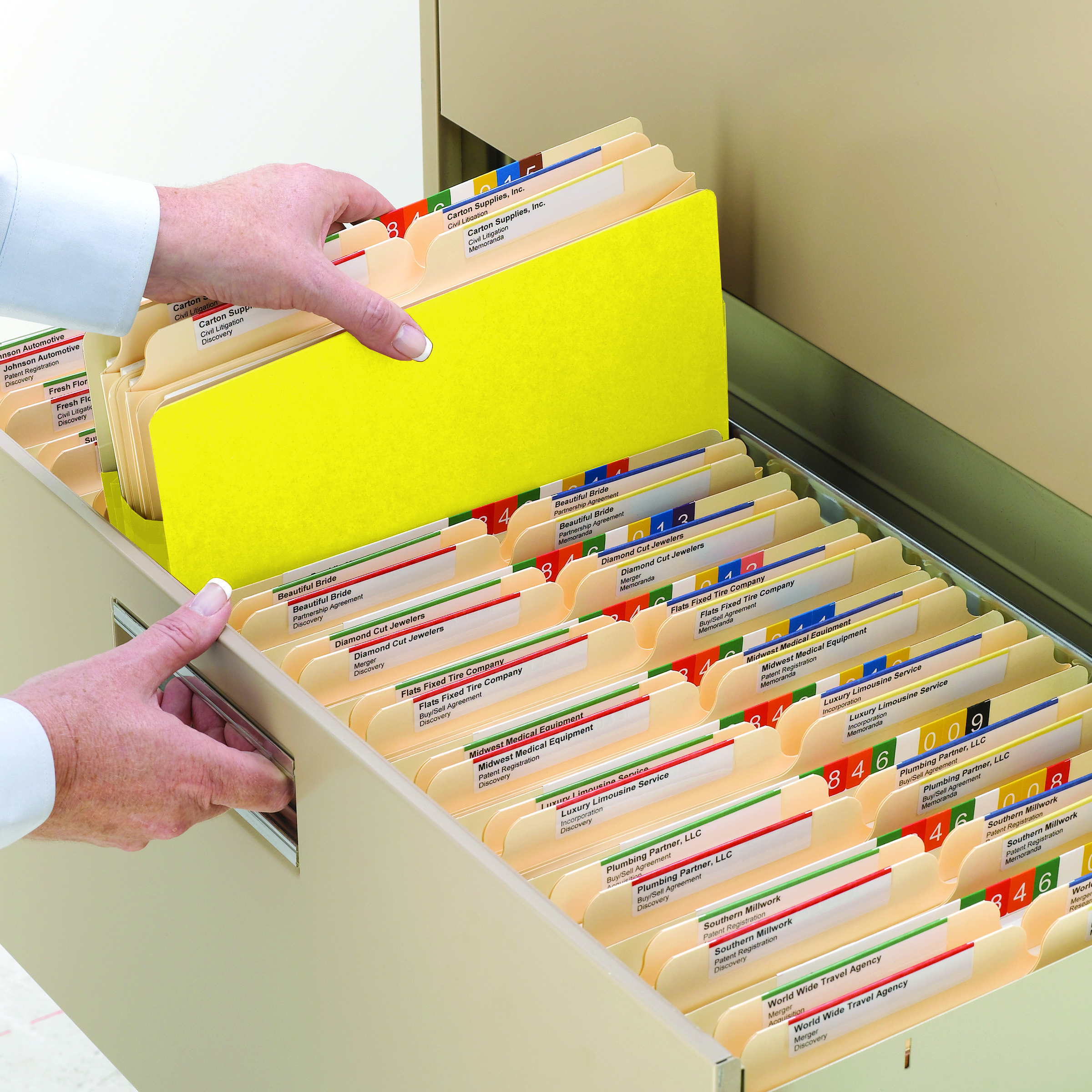 Smead 74233  File Pocket, Straight-Cut Tab, 3-1/2" Expansion, Legal Size, Yellow, 25 per Box (74233)