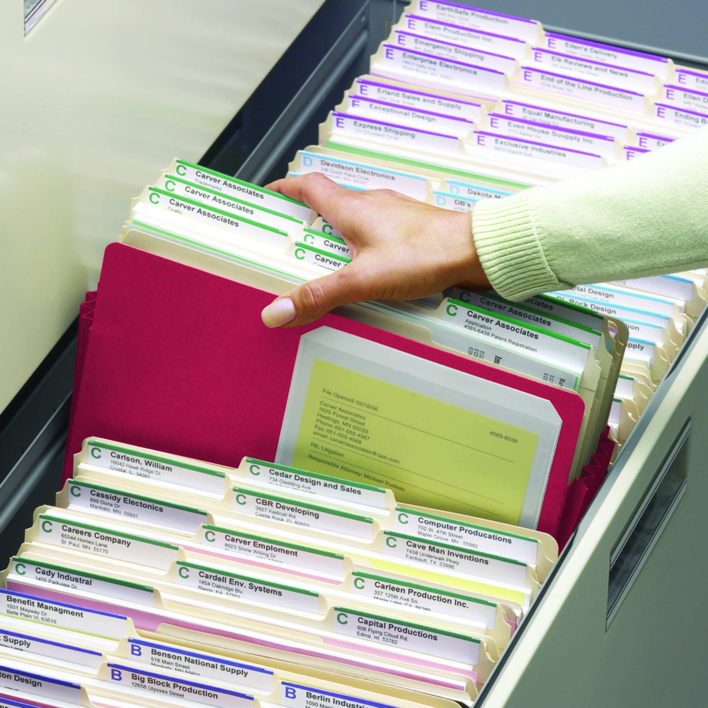 Smead 73241  File Pocket, Straight-Cut Tab, 5-1/4" Expansion, Letter Size, Red, 10 per Box (73241)