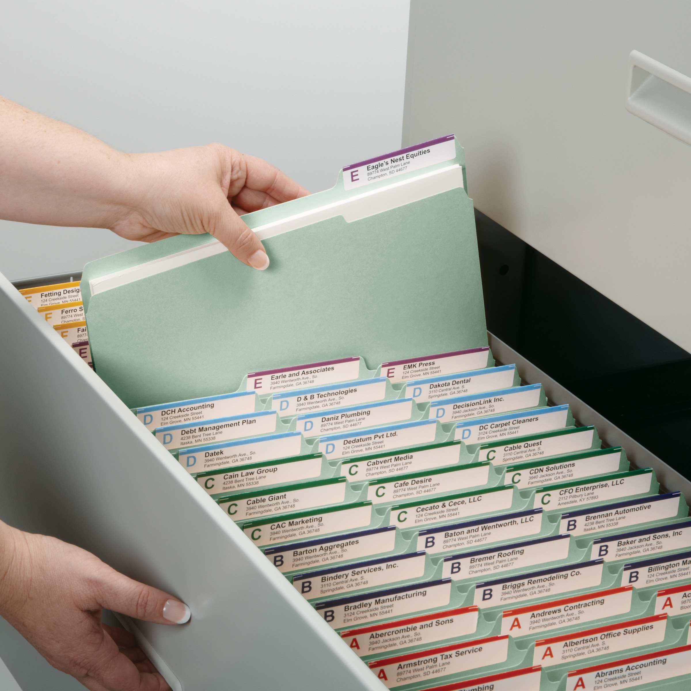 Smead 15003  100% Recycled Pressboard Fastener File Folder, 1/3-Cut Tab, 1" Expansion, Letter Size, Gray/Green, 25 per Box (15003)