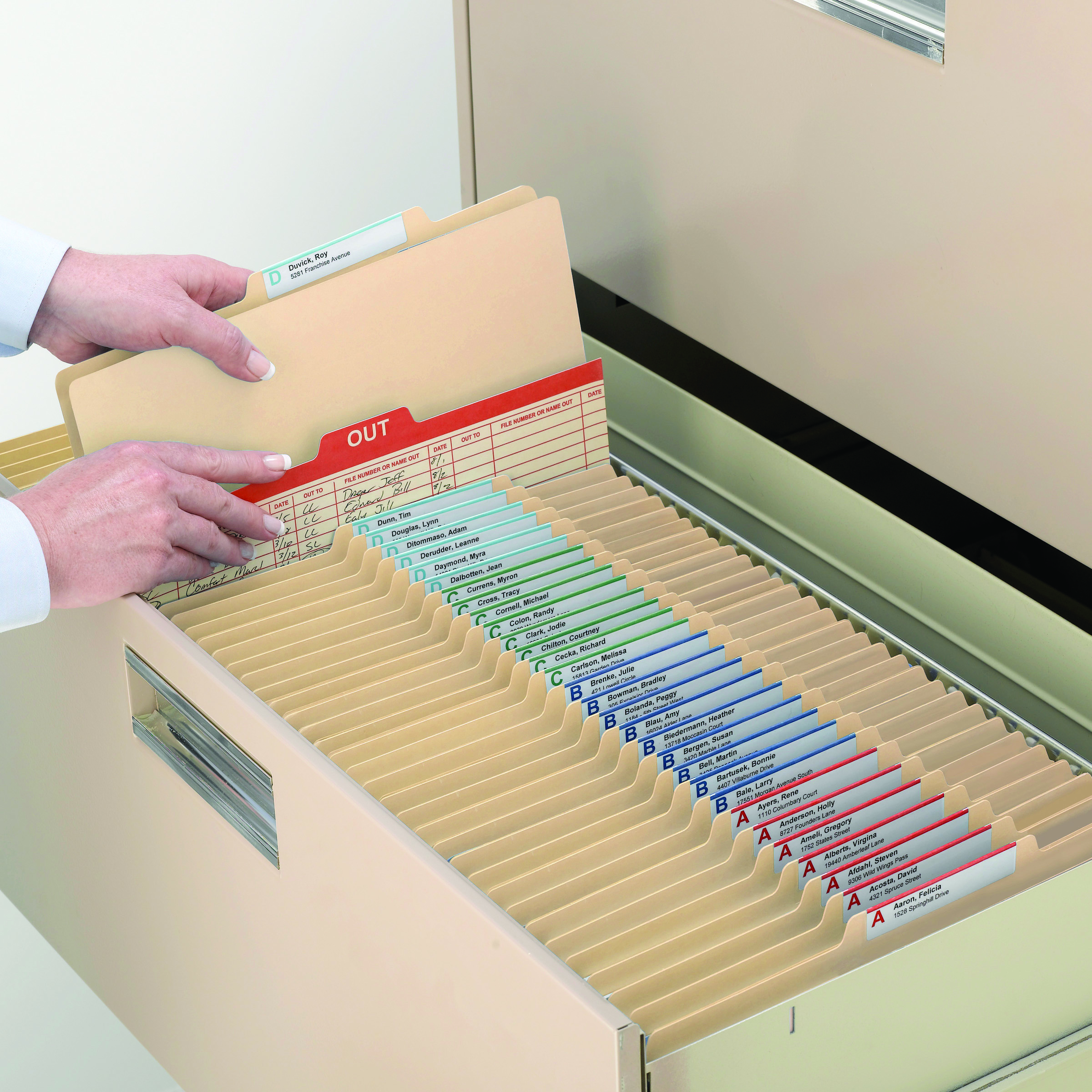 Smead 19000 Classification File Folder, 2 Dividers, 2" Expansion, Legal Size, 18 PT. Manila Stock -  10 per Box (19000)