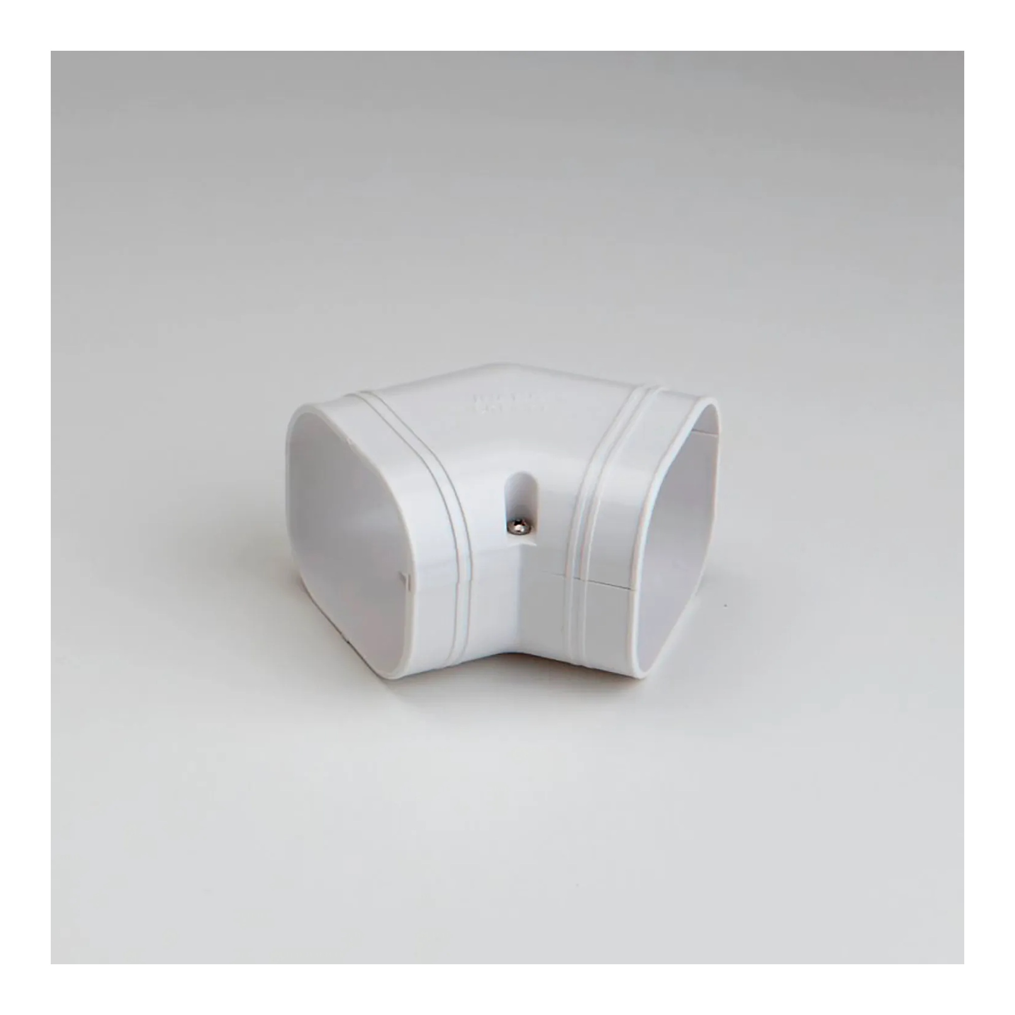 77 mm 45° Flat Elbow for Exposed Line Sets, White
